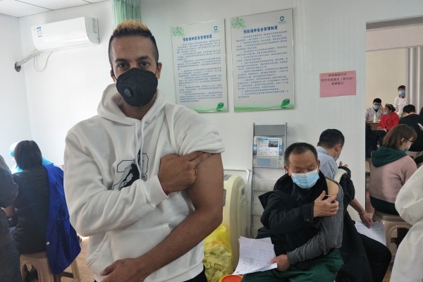 Jinan starts COVID-19 vaccination service for expats