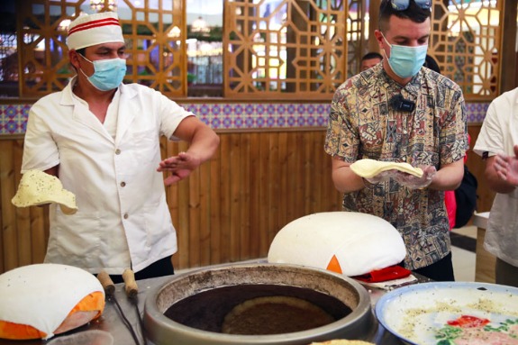 A taste of 'nang', and its culture, in Kashgar, Xinjiang