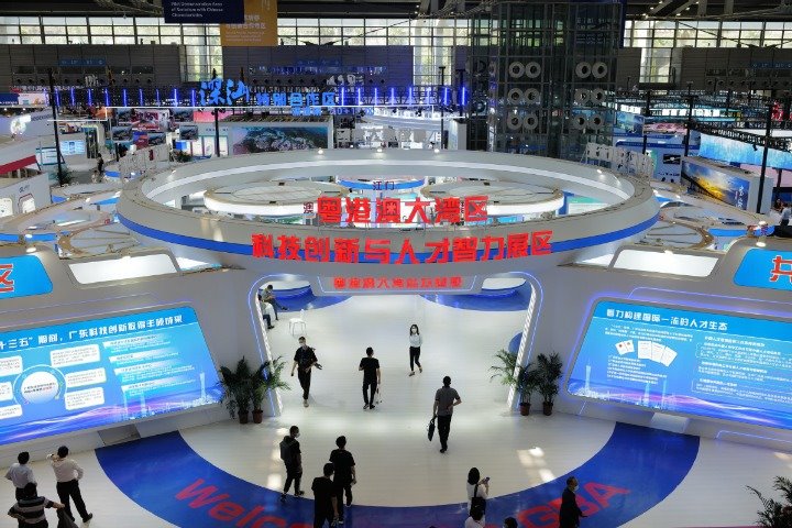 Shenzhen sets ambitious target for innovation
