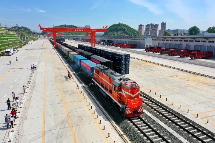 Logistics port becomes operational in China's Guizhou