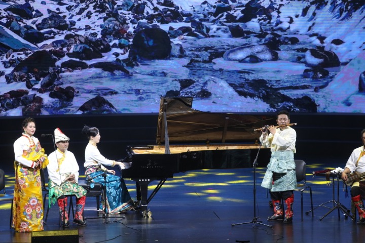 Traditional Tibetan musical instruments sing new tunes
