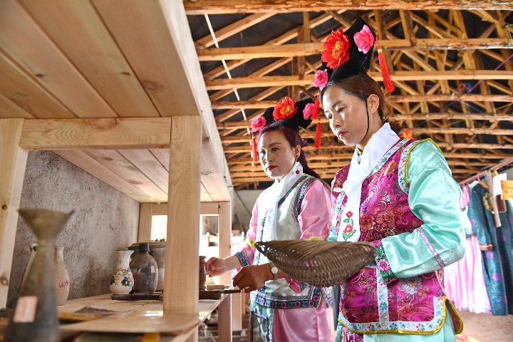 Folk museum rich in Manchu culture a highlight in Jilin village