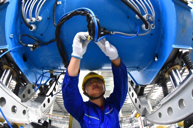 China's economy grows 12.7% in H1