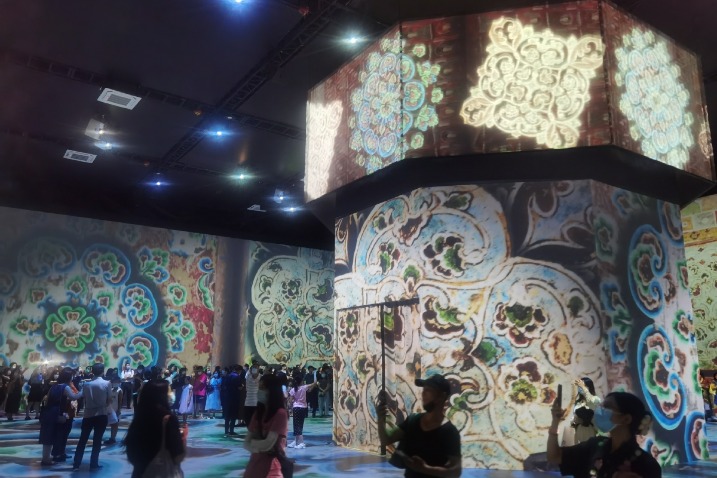 Digital immersive show captures glamour of Mogao Caves