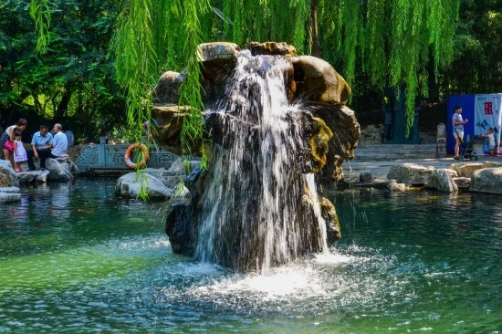 Discover niche springs in Jinan