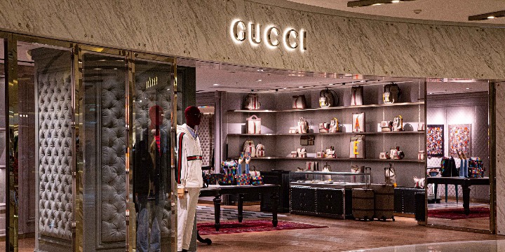 European luxury goods makers increasingly rely on Chinese markets