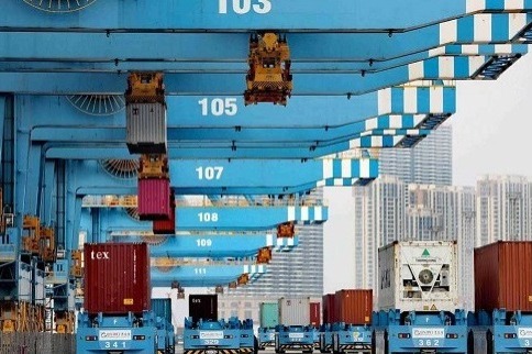 China's exports soar from January to August