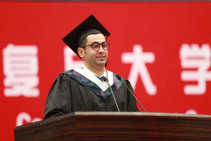 This year’s Pakistani graduation speaker: Arshad Hussain