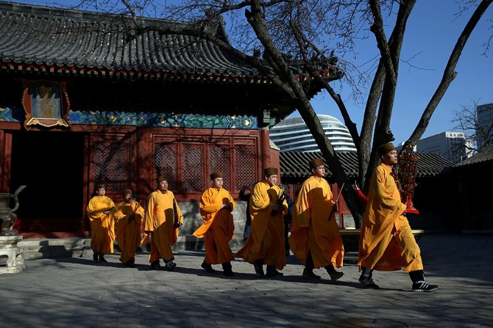 Centuries-old Buddhist temple closed for repairs in Beijing