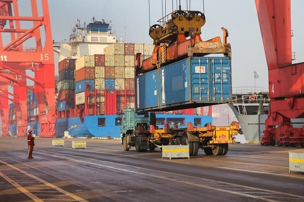 Nation's foreign trade expected to hit new high