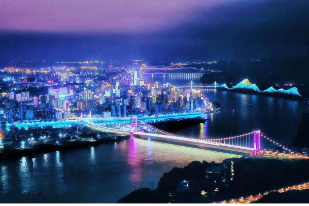 12th Yangtze River Three Gorges Int’l Tourism Festival kicks off