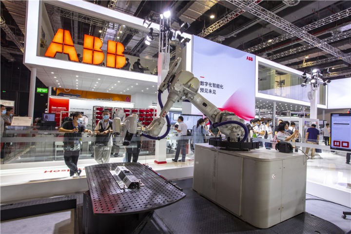 ABB to realize 'robots make robots' in Shanghai