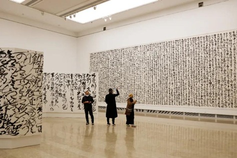 Wang Dongling's solo exhibition explores journey of Chinese calligraphy