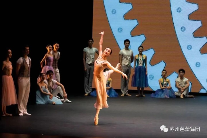 Ballet gala captivates hearts of audiences in Suzhou