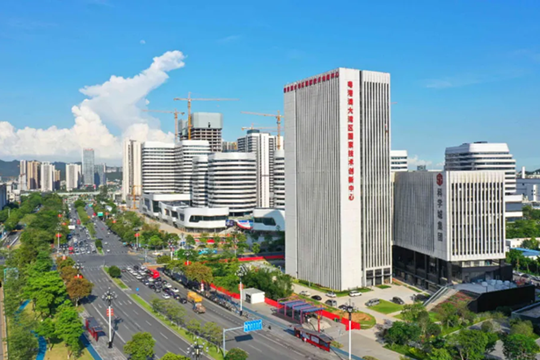 Guangzhou draws road map for Huangpu industrial development