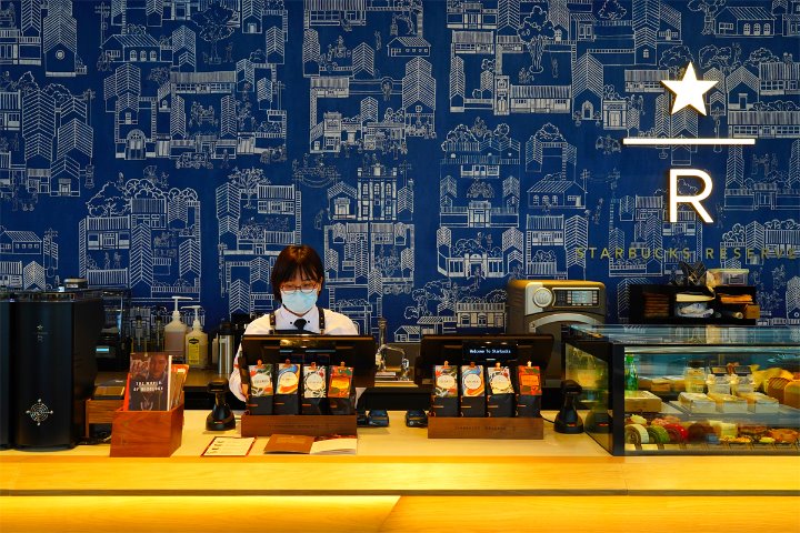 Starbucks brings intangible art to young Chinese consumers