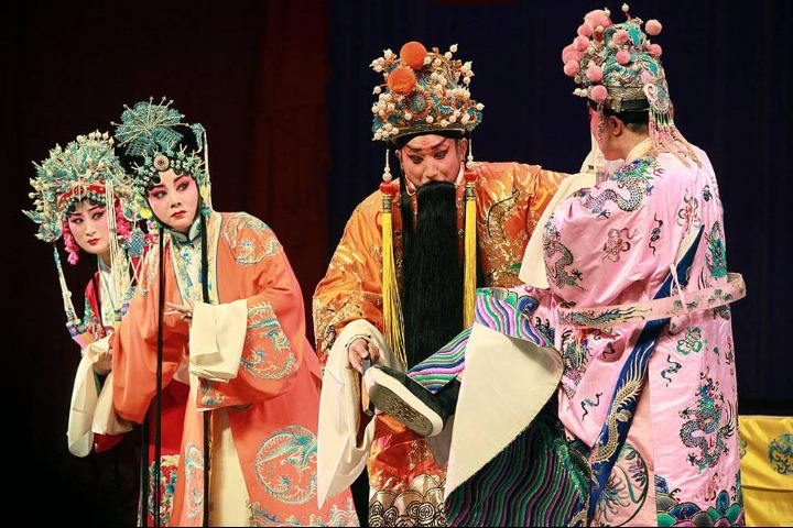China's Shaanxi approves regulation to preserve Qinqiang Opera
