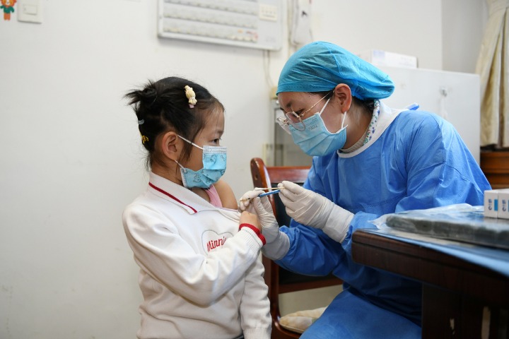 Over 1.18 bln Chinese fully vaccinated against COVID-19