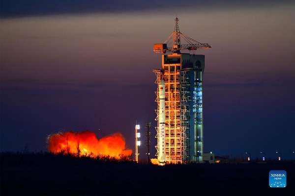 China's Long March carrier rocket embarks on 400th mission