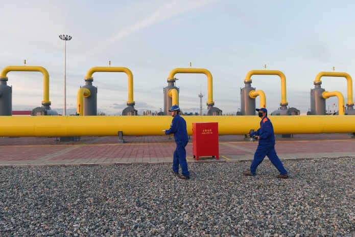 China's west-east gas transmission project contributes to low-carbon development