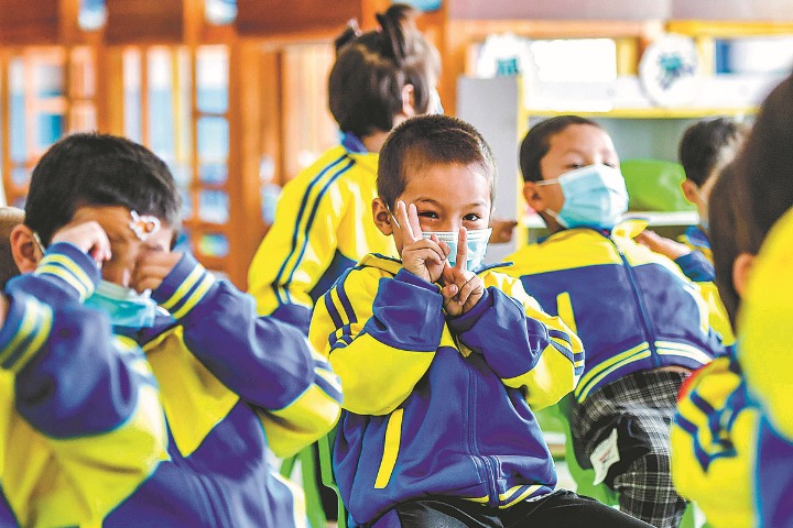 China's Xinjiang invests 400 million yuan in preschool education
