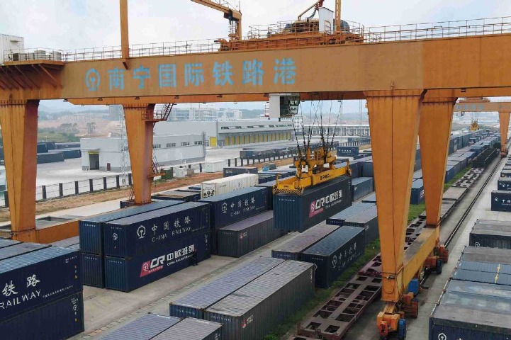 China holds forum on trade, cooperation with Central Asian countries