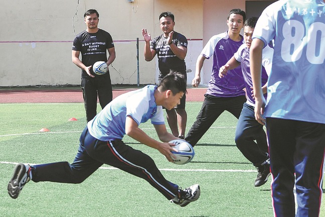 Taiwan teacher promotes rugby in Fujian