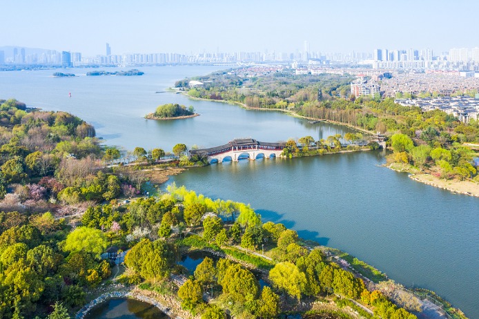 Wuxi sees $106 billion in foreign trade in 2021