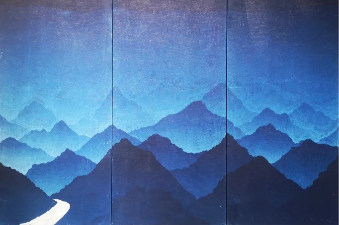 Zhejiang exhibit highlights craftsman’s blue-and-white world