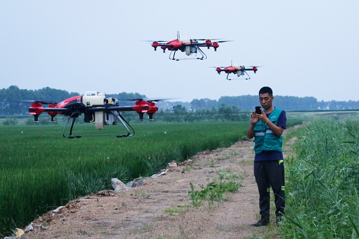 China's farm drone maker ramps up operations