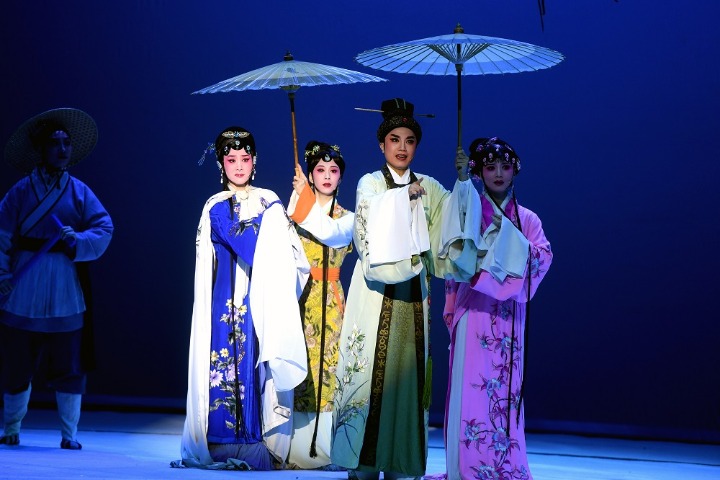 Yueju Opera dramatizes poet’s tragic love story