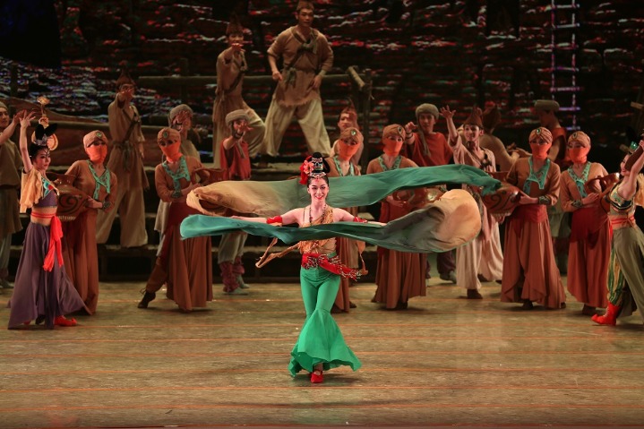 Dance drama highlights Dunhuang culture in Gansu