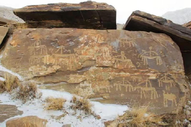 New rock drawings discovered in Ningxia