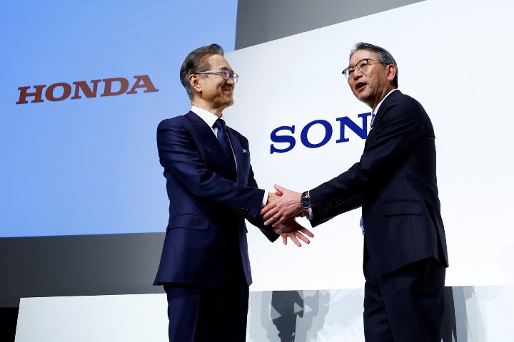 Sony to sell EVs in 2025 via JV with Honda