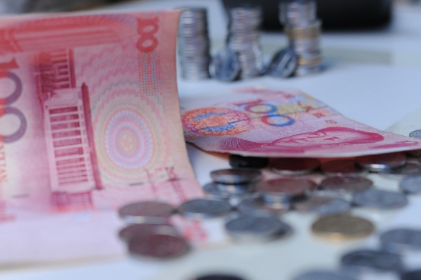 China VAT credit refunds top 420b yuan in first half of April