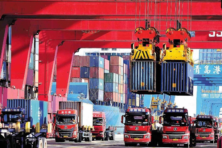 China's cargo, container throughput rises in first two months