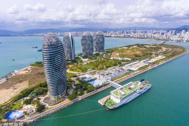 Hainan province grows its trade port in value