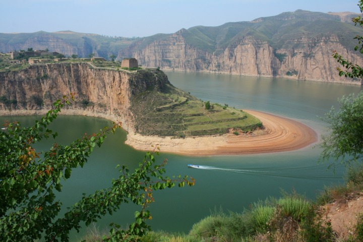 Laoniuwan village home to China’s breathtaking canyon