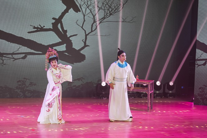 Qiongju Opera festival kicks off in Hainan