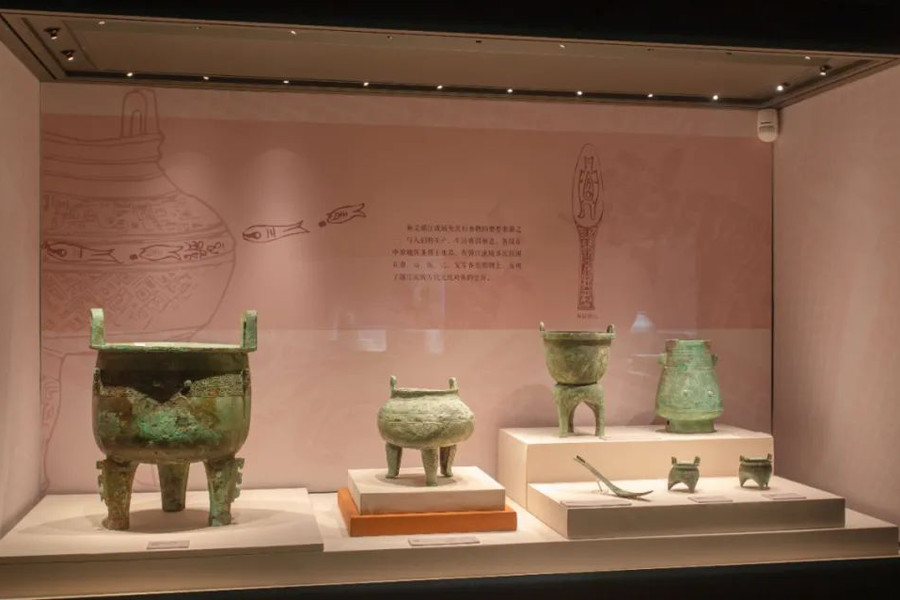 Exhibit shows evidence of Shang Dynasty cultures