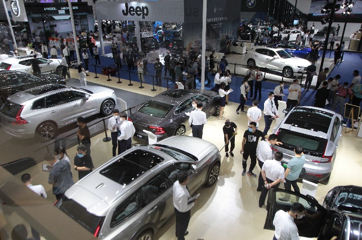 Auto industry shifts up a gear as business slowly resumes