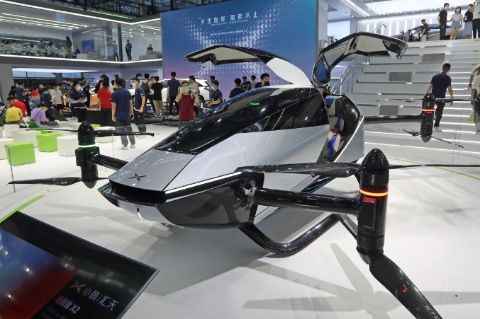 Electronic smart vehicles shine at auto expo