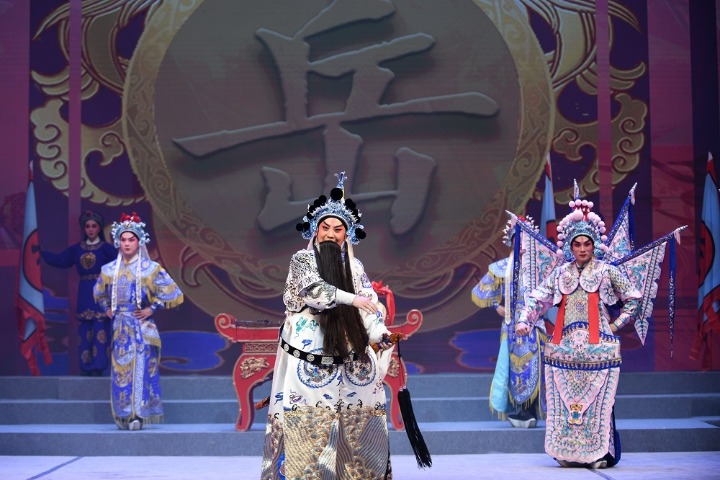 Cantonese Opera depicts heroism of patriotic general