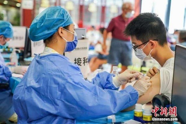 Guangxi extends mass vaccination to minors aged 12-17