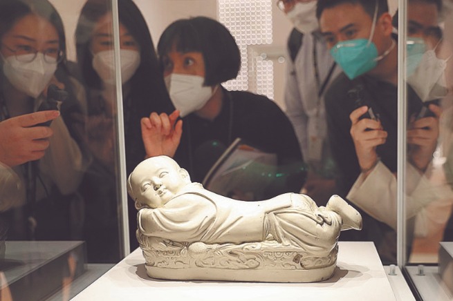HK Palace Museum showcases nation's cultural treasures