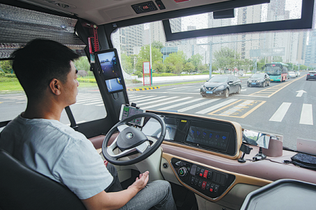 Driverless vehicles get smarter by the day