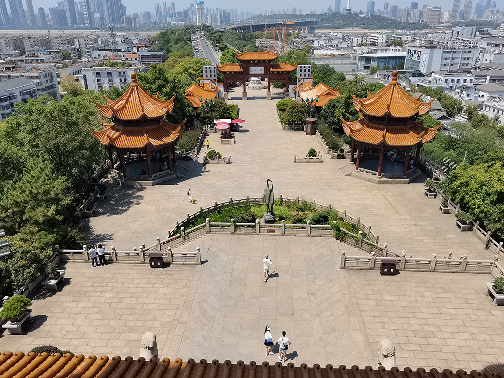 POTRET: Yellow Crane Tower, Landmark Wuhan-Image-3