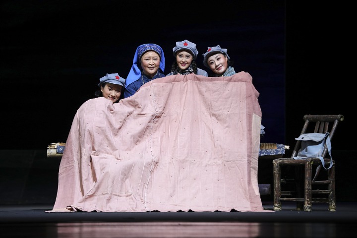 Peking Opera production depicts 3 touching stories of the Long March