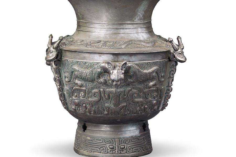 Bronze vessel reflects ferocious aesthetics of Shang Dynasty