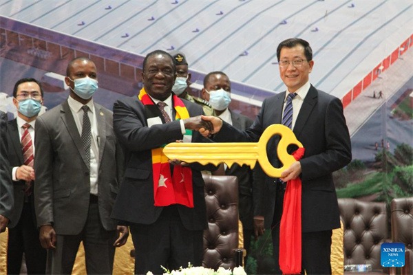 China hands over modern pharmaceutical warehouse to Zimbabwe